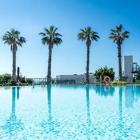 Luxury Penthouse, With Breathtaking Views, 109 Sqm Terrace, Outdoor Jacuzzi, Walk Distance To The Port, Shops And Restaurants 아파트 *