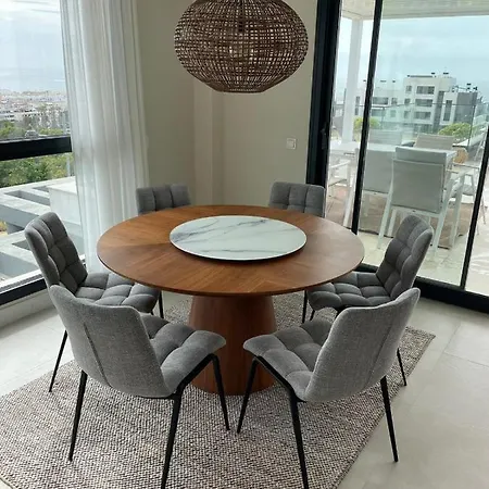 Luxury Penthouse, With Breathtaking Views, 109 Sqm Terrace, Outdoor Jacuzzi, Walk Distance To The Port, Shops And Restaurants 아파트 *