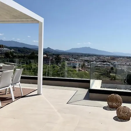 Luxury Penthouse, With Breathtaking Views, 109 Sqm Terrace, Outdoor Jacuzzi, Walk Distance To The Port, Shops And Restaurants 아파트 *